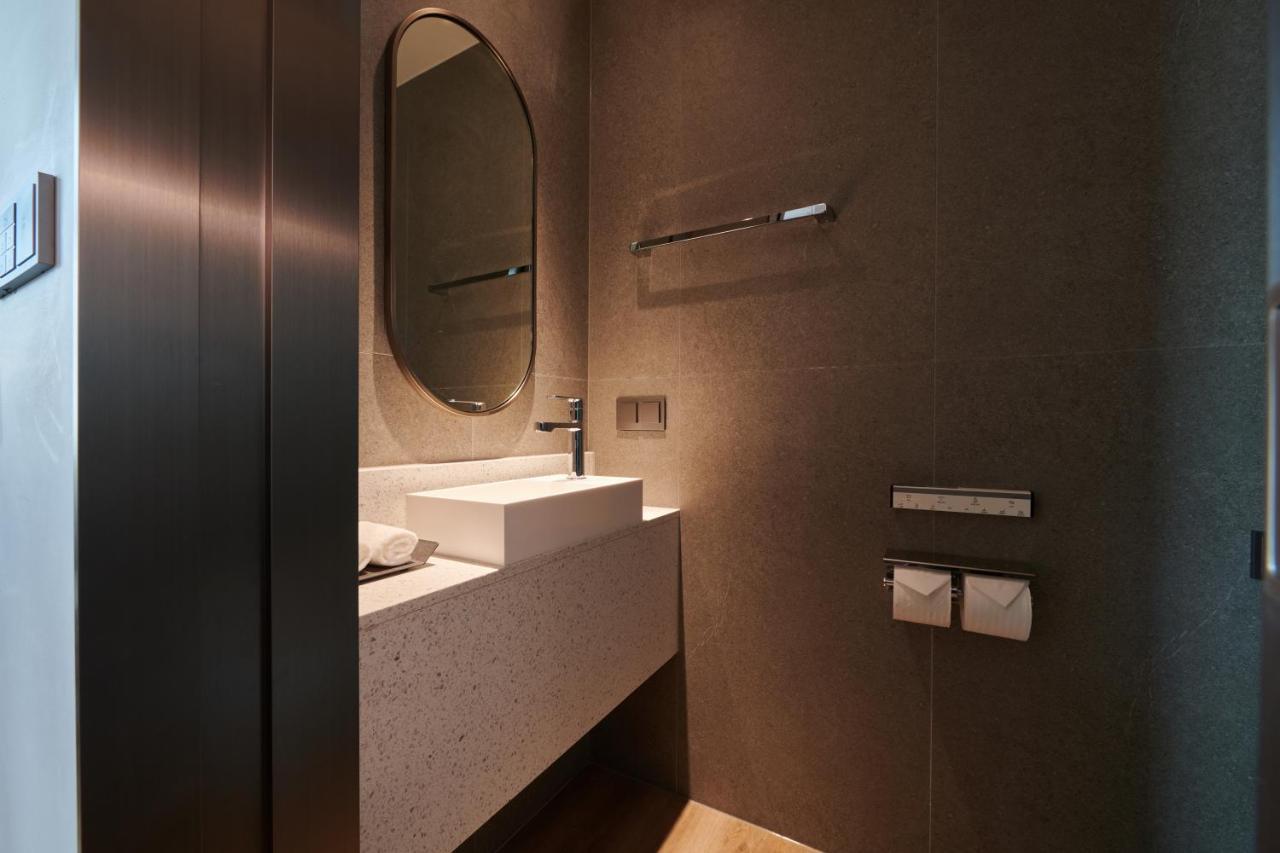 Nine Tree Premier Rokaus Hotel Seoul Yongsan Екстериор снимка